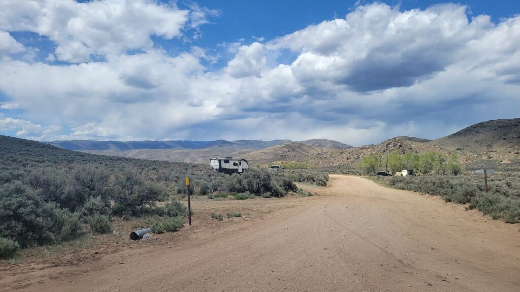 Hartman Rocks Camping - M8